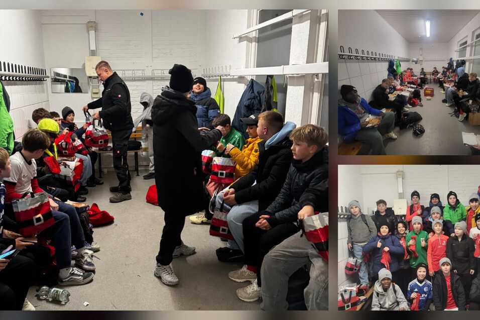 Jugendliche in einer Umkleidekabine sitzen auf Bänken, einige ziehen Sportkleidung an oder unterhalten sich.