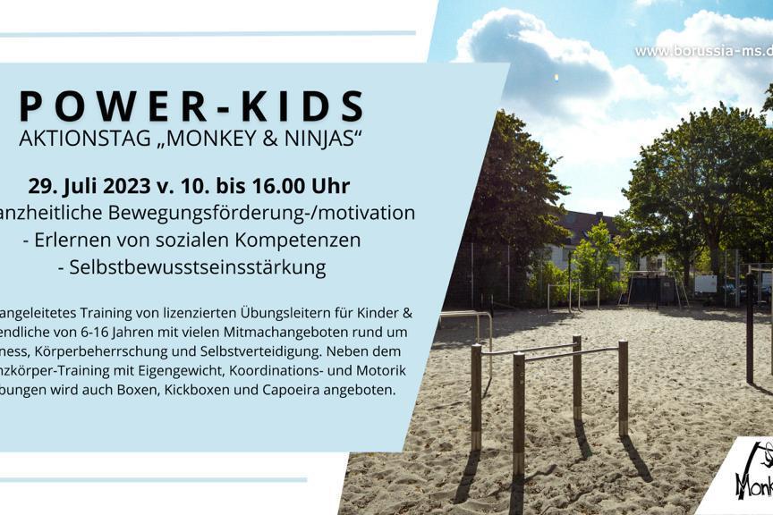 Aktionsplakat f&uuml;r "Power-Kids" mit Informationen zu einem Bewegungstag f&uuml;r Kinder im Freien, umgeben von B&auml;umen und Spielger&auml;ten.