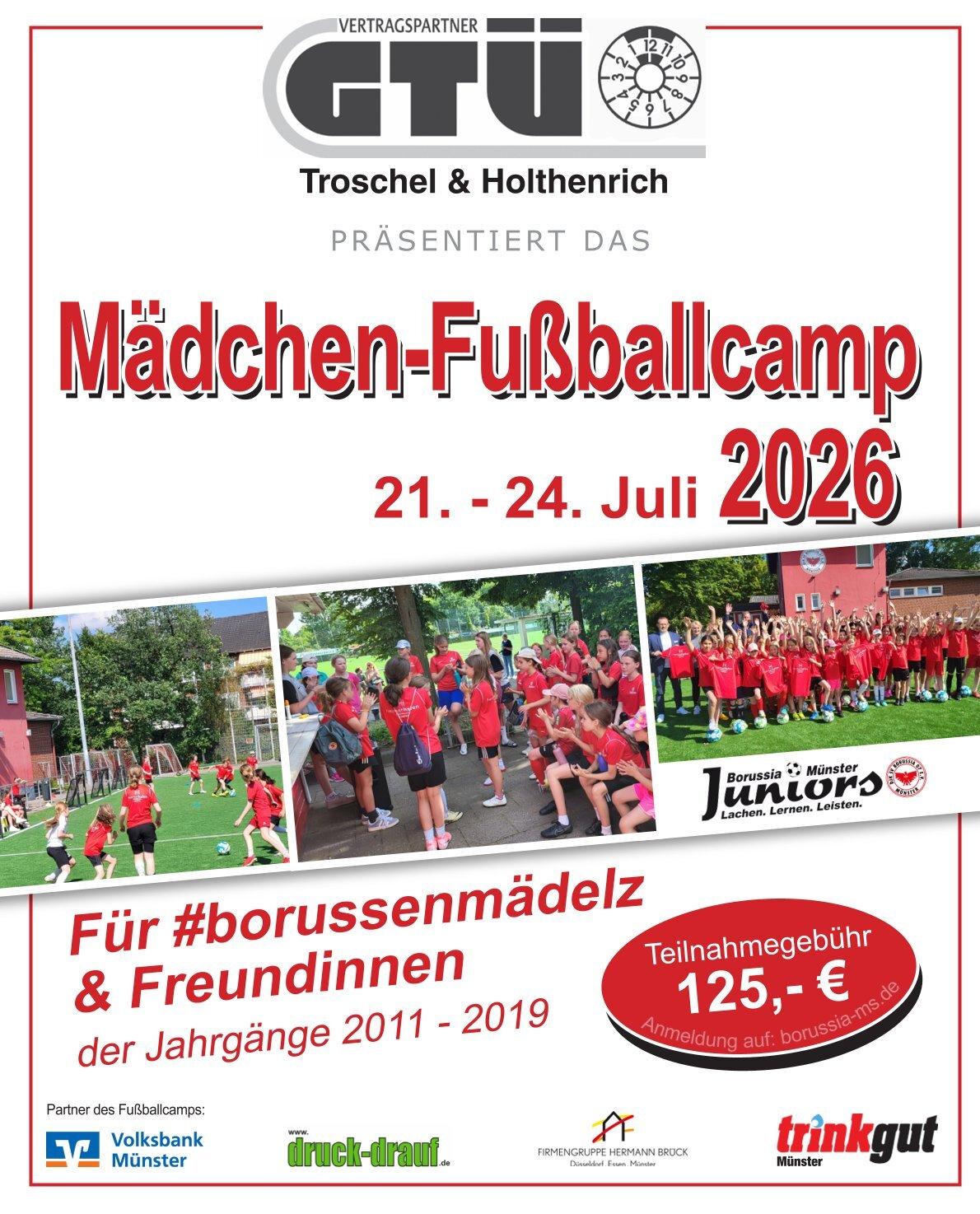 Plakat f&uuml;r das M&auml;dchen-Fu&szlig;ballcamp 2026 mit Termindaten, Anmeldungsinformationen und Sponsorenlogos.