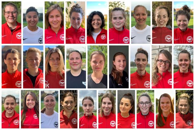 Collage von 20 Portraits junger Frauen in Sportbekleidung, l&auml;chelnd, auf verschiedenen gr&uuml;nen Hintergr&uuml;nden.