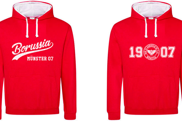 Rote Sweatjacke mit Aufdruck "Borussia M&uuml;nster 07" und "1907" auf der Vorder- und R&uuml;ckseite.